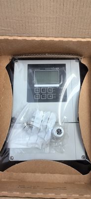 PC/ABS Housing Endress Hauser Liquisys CPM253 PH ORP Transmitter 4 Wire